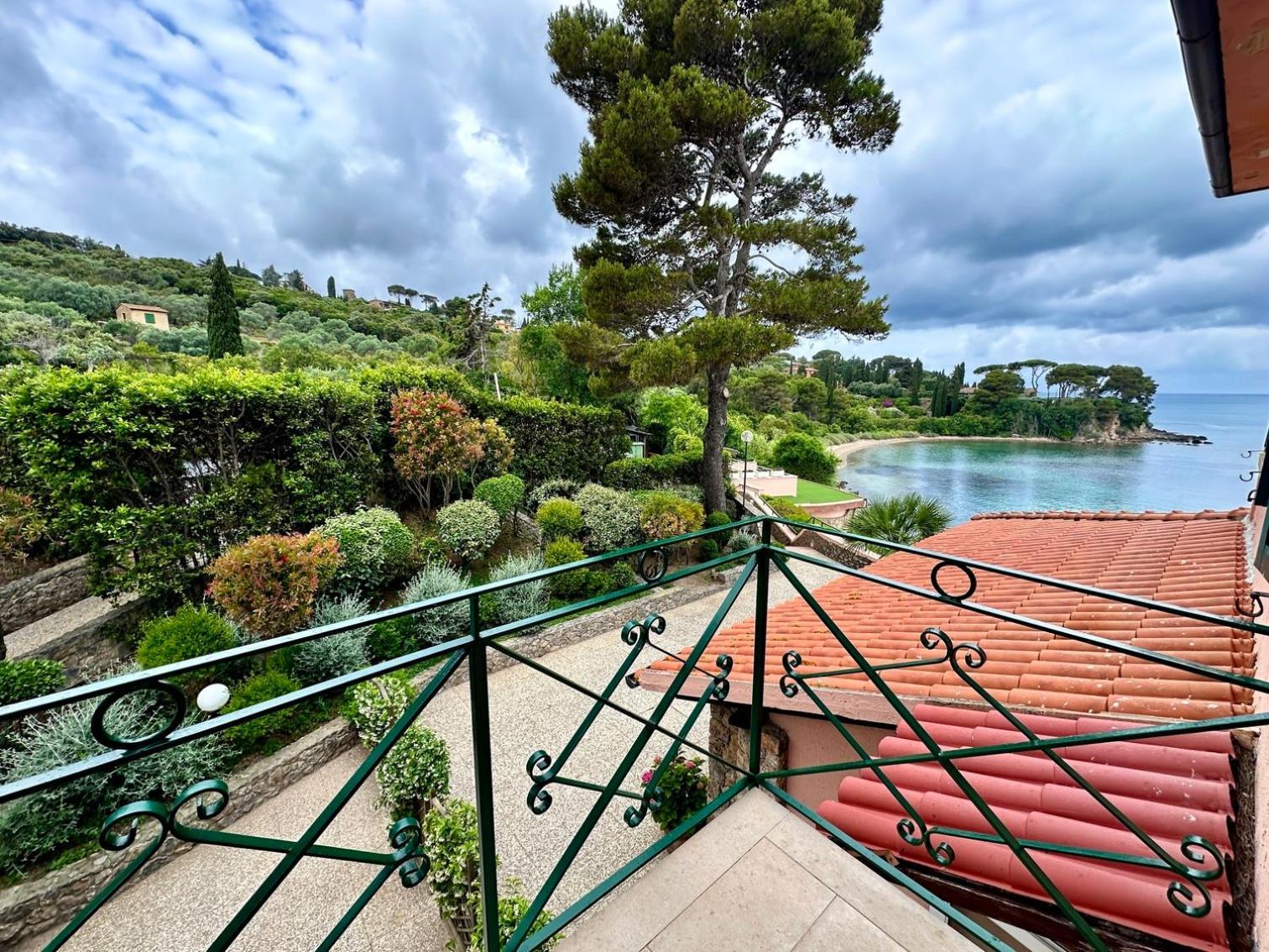 Hotel Domizia