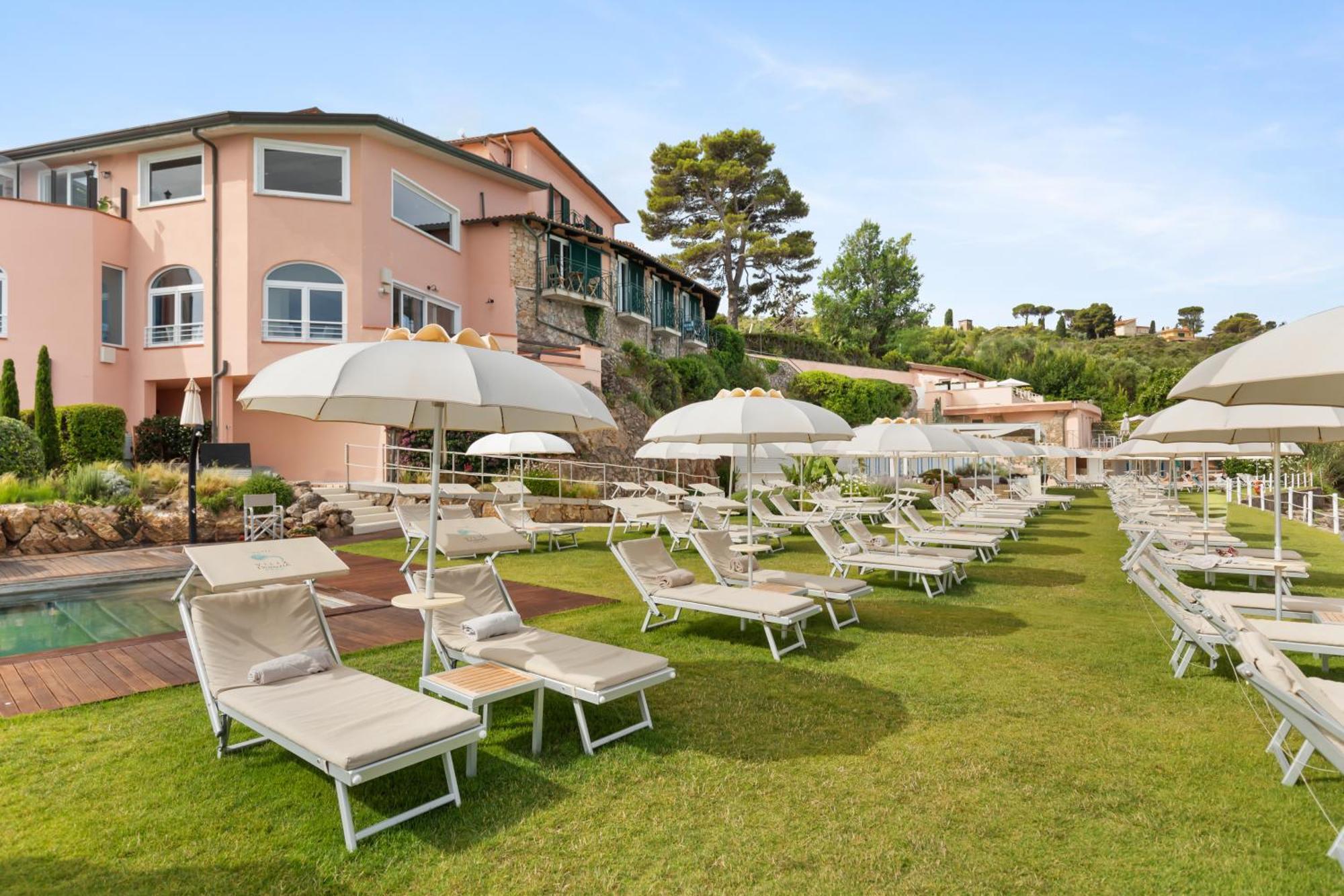 Domizia 4* Porto Santo Stefano (Grosseto)